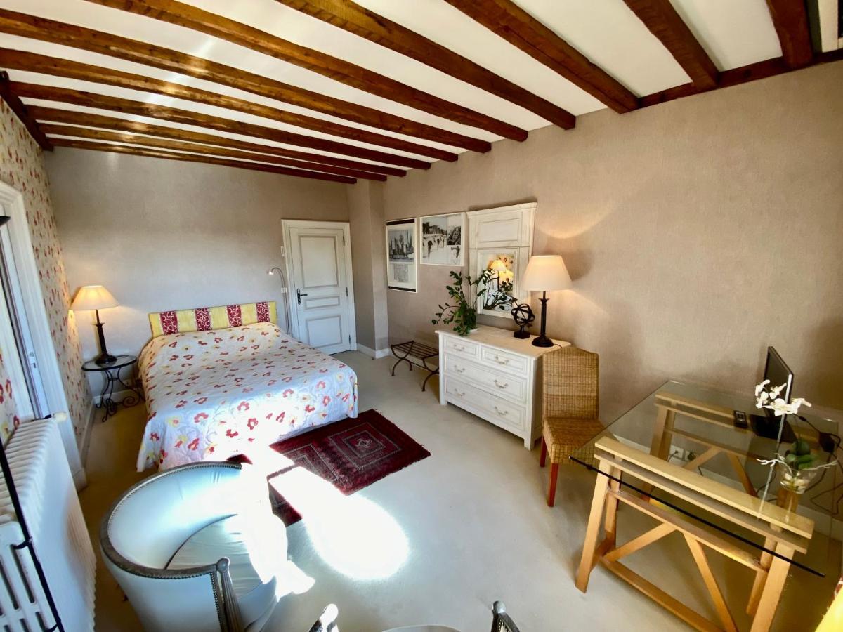 Domaine Des Bidaudieres 2*
