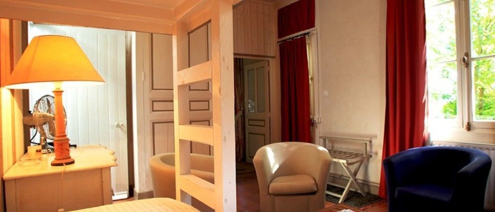Bed & Breakfast Domaine Des Bidaudieres 2*